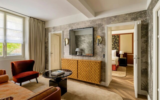 Pavillon de la Reine & Spa, Place des Vosges
