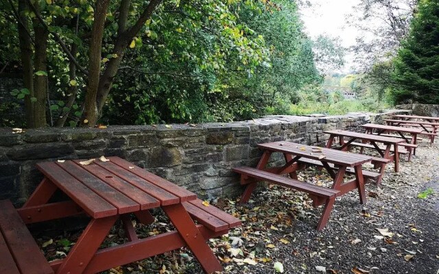 Shears Inn