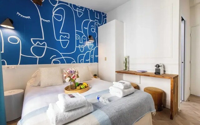 Charming Private Room in Pigalle