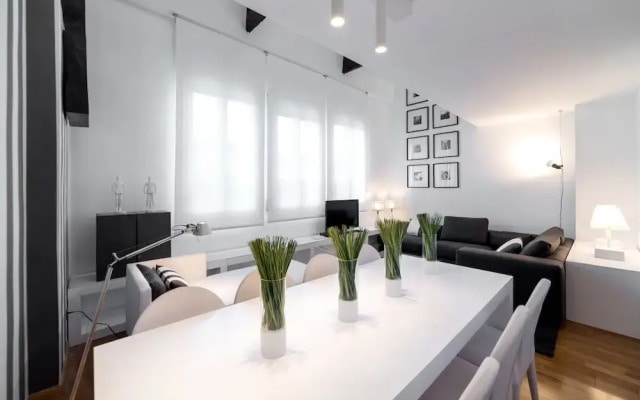 Balmes - Ático Con Piscina Privada En Barcelona
