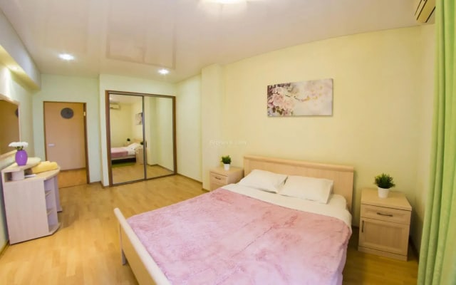 Apartments Rent-Service on str. Dekabristov, 116, f. 75