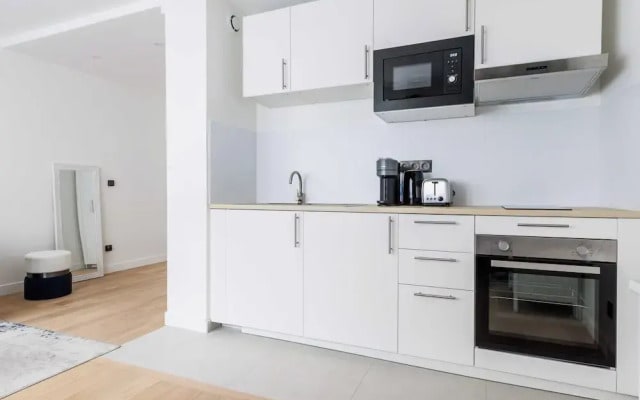 Beautiful Studio for two People - Puteaux