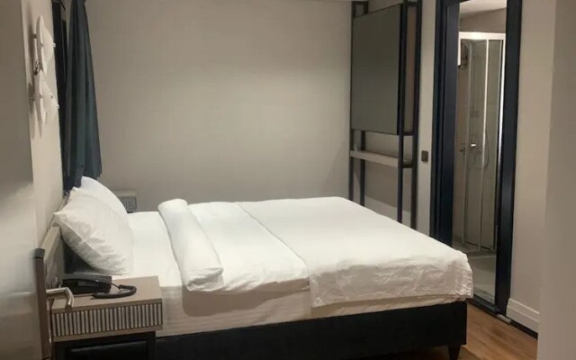 Theodosius Hotel