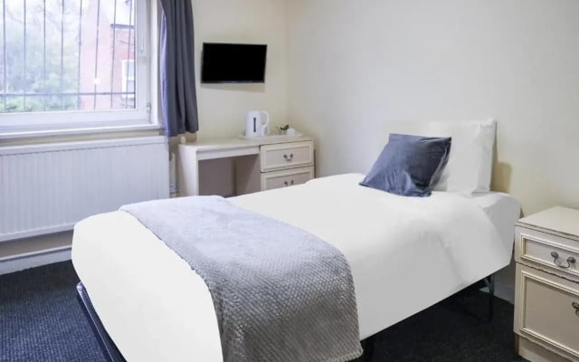 Hotel 346