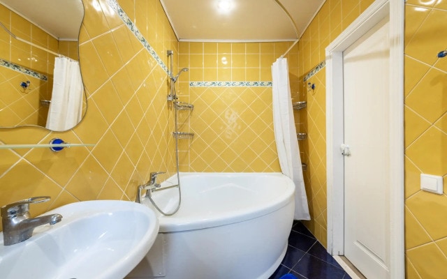 ApartLux (АпартЛюкс) на Анатолия Живова