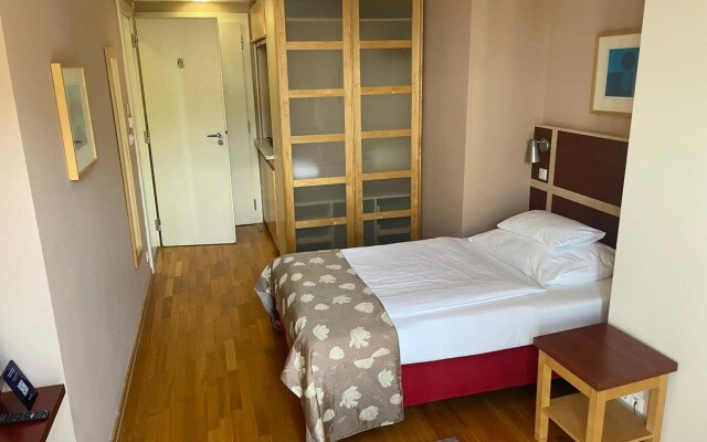 EA Hotel Juliš