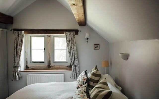 Beautiful and Spacious Peak District House
