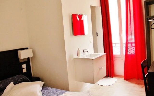 Hotel Agorno Cite de la Musique
