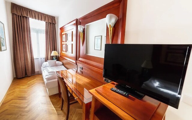 Hotel Golden Lamb