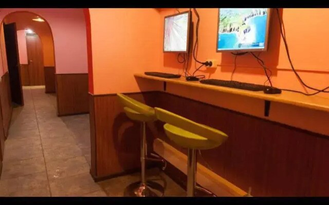 Weekend Hostel