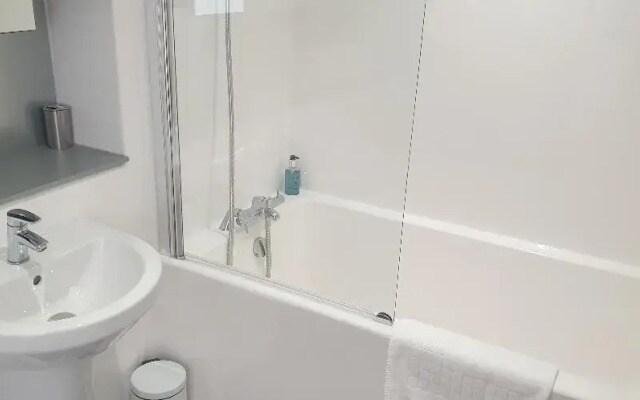 Quay Apartments @ Exchange Salford Quays