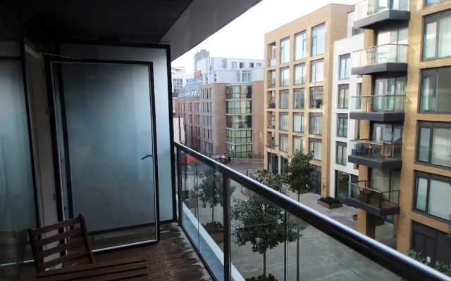 Dance Square Apartments