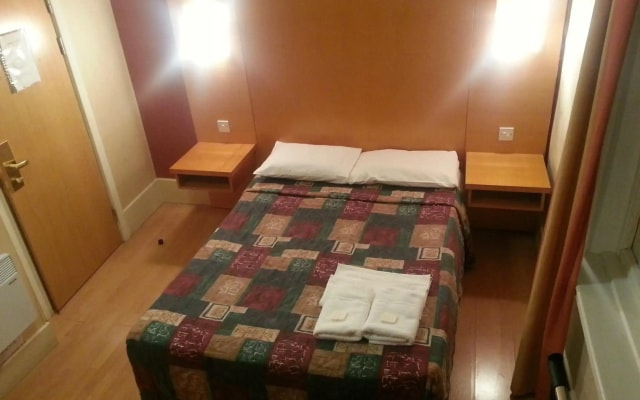 Berkeley Court Hotel