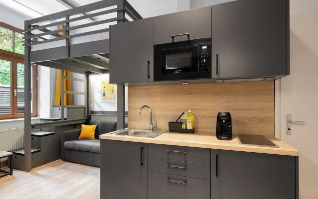 Servus Apartments by Homaris
