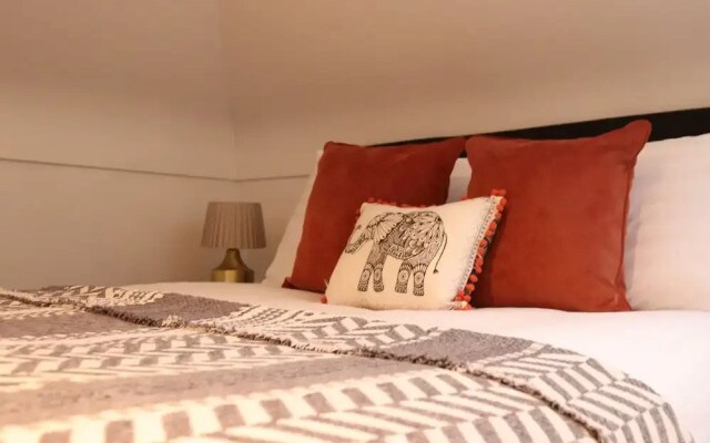 Woolton Apartments