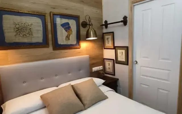Studios Or Private Rooms