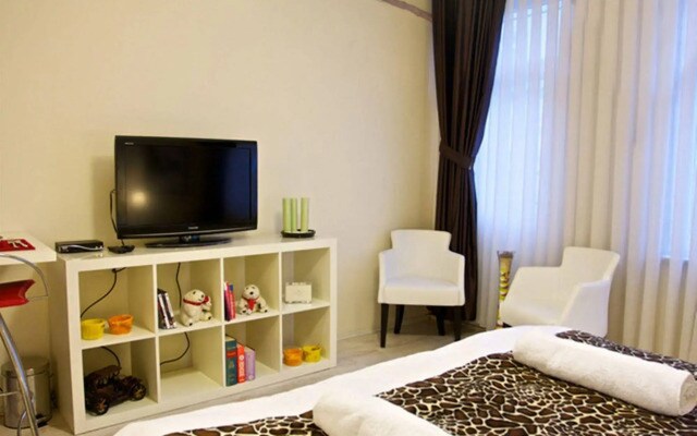 Adonis House Taksim