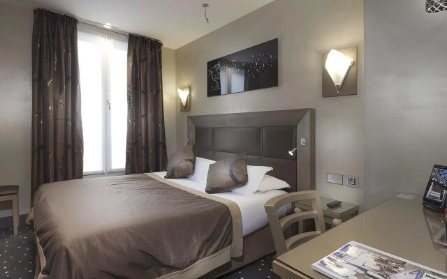 Hotel Des Champs Elysees