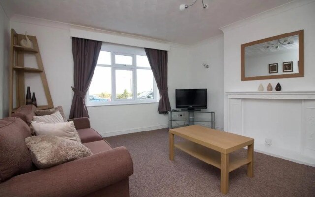 Lovely Sea Front House in Cleethorpes - sleeps 6
