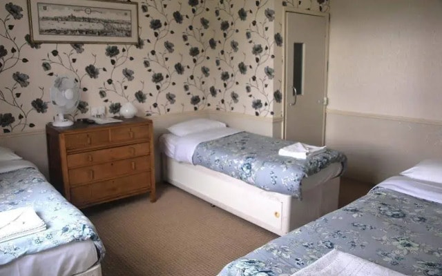 Oakley Hotel