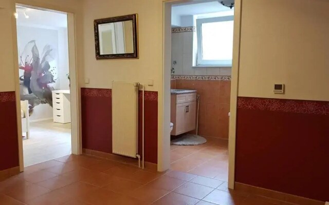 2 Zimmerwohnung Am Flughafen Schonefeld (Adults Only)
