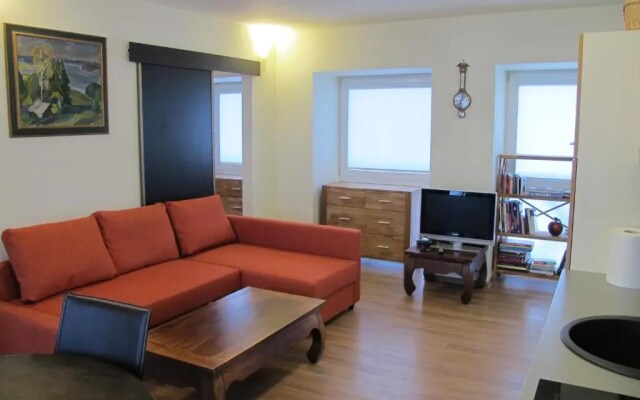 Nida Purvynės 51 apartamentai