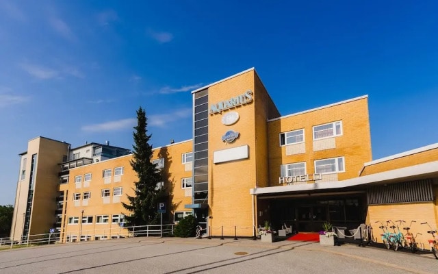 hotelImage