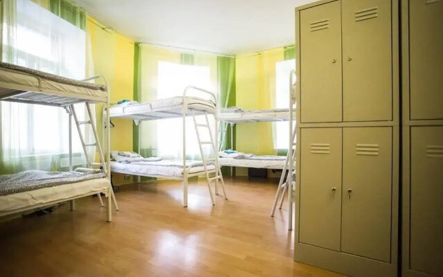 Houseton Hostel