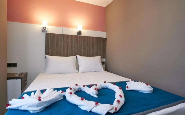 Renzo Hotel - Special Category