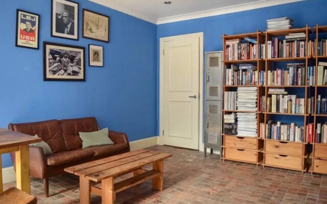 Stylish 1 Bedroom Flat In Aldgate