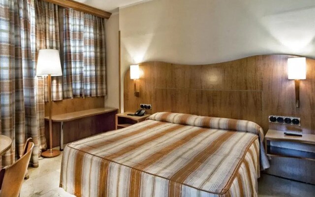 Hotel Aristol