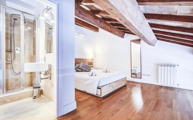 Gonfalone Residence Carlotta