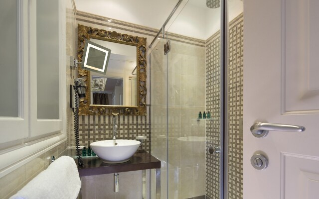 Hotel Ares Eiffel