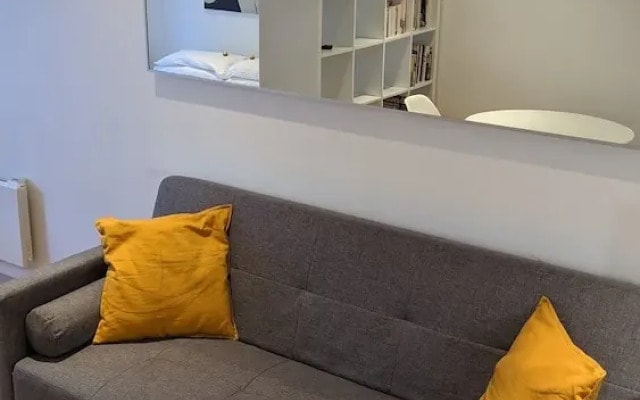 The Wilde riverside studio-flat