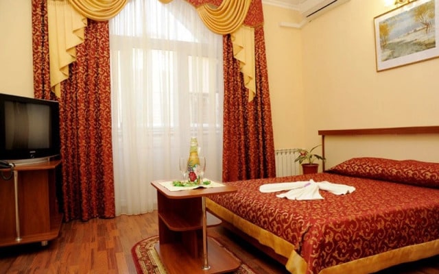 Imperia Hotel