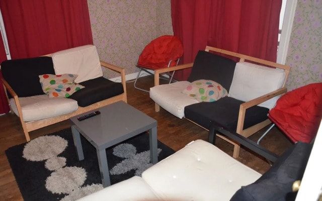 Women Bed - Hostel (только для взрослых)