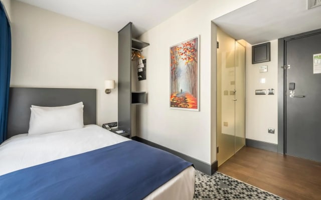 Misa Hotel