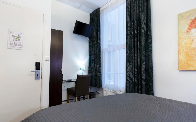 Quentin Canal House Hotel