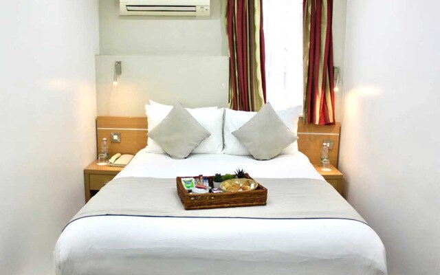 Queens Park Hotel