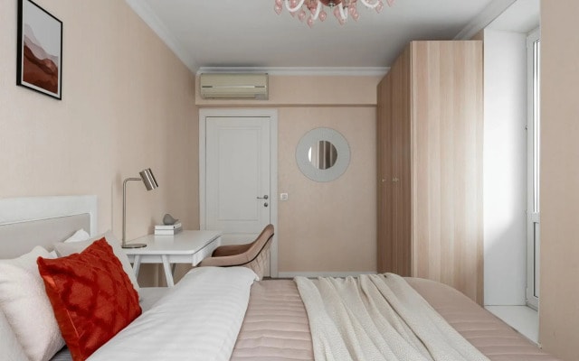 GMApartments (ДжиЭмАпартментс) на переулке Вспольный 16/2