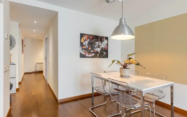 Les Corts Apartments By Olala Homes