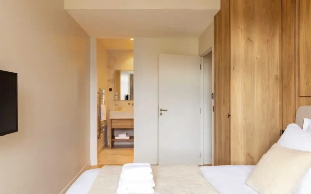Luxurious Home in Paris for 6 People