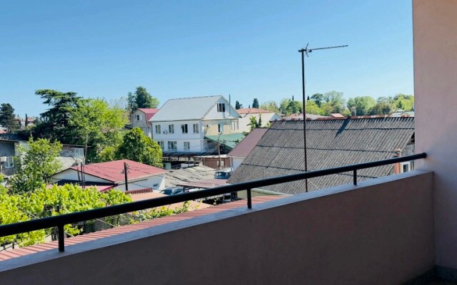 Guest house Almari