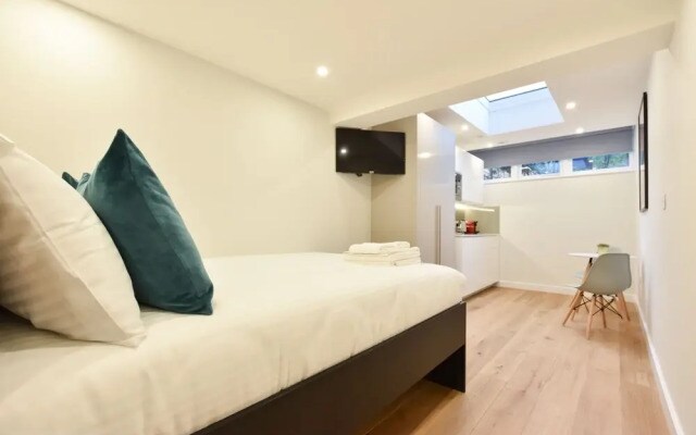 StayPrime Earls Court Serviced Apartments