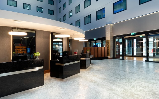 Crowne Plaza London Heathrow T4 by IHG