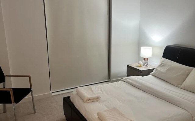 Impeccable 1bed Apartment in the Heart Ofgreenford