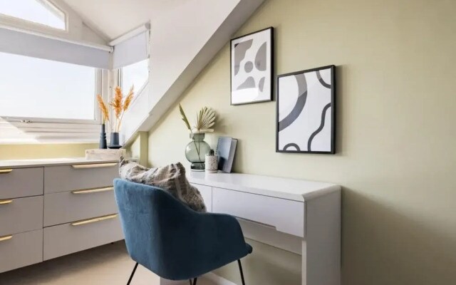 The West Hampstead Retreat - Modern & Bright 1bdr Apartment