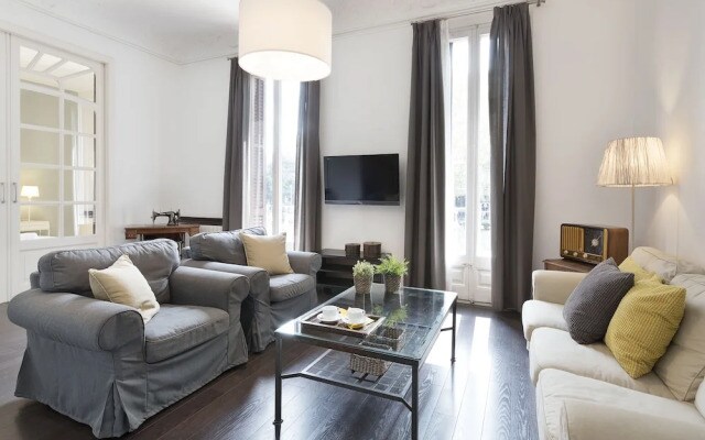 Fira Luxury Nextdoor