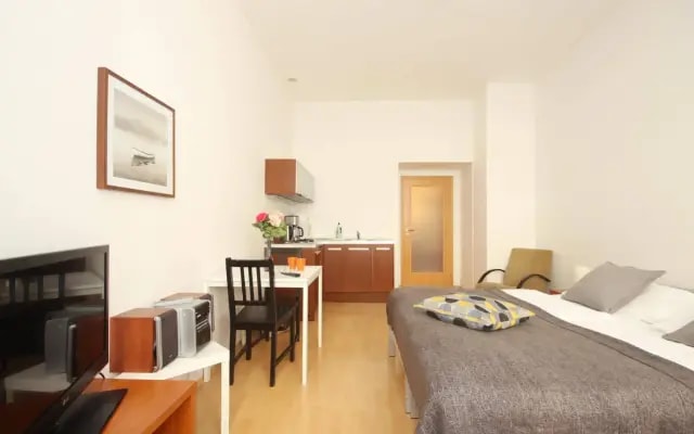 Theatre Apartments