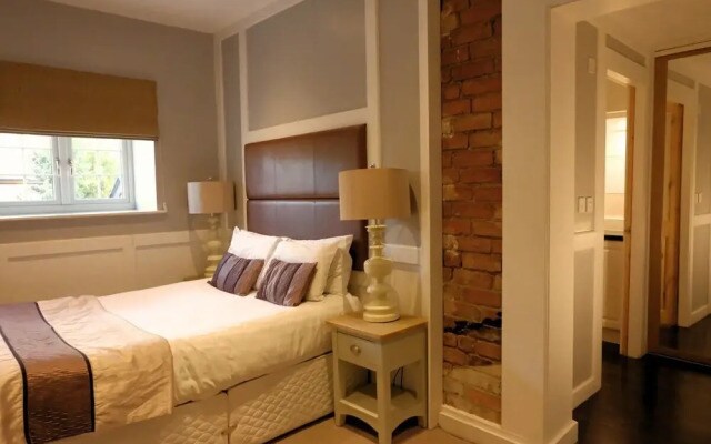 The Lawns Hotel
